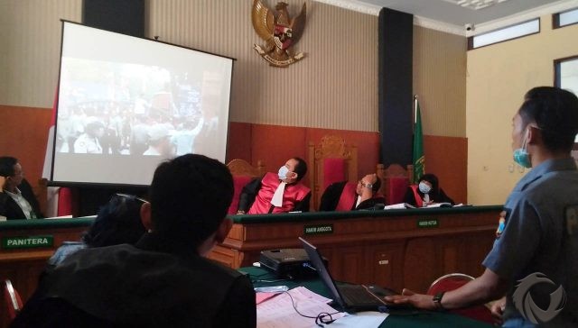 Sidang 5 Pendemo di Nganjuk, Saksi Putar Video Kerusuhan