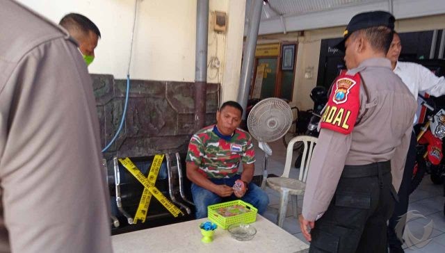 Mengamuk di Pendopo Kabupaten Tulungagung, Pria Tegap Digelandang Polisi