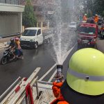 Cegah Penyebaran Covid-19, Pemkot Mojokerto Semprotkan 8 Ribu Liter Disinfektan di Jalur Utama Kota
