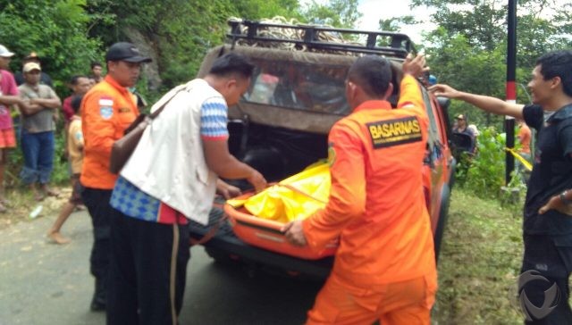 Medan Curam, Proses Evakuasi Mayat dari Jurang di Trenggalek Butuh Waktu Satu Jam