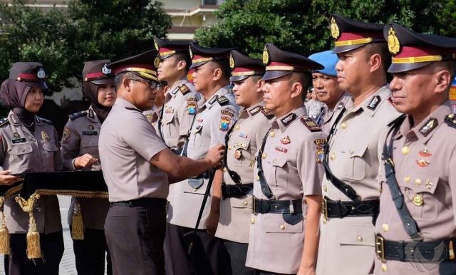 Lima Kapolsek di Sidoarjo Berganti, Ini Pesan Kapolresta Sidoarjo