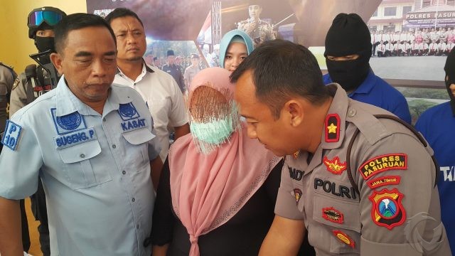 Edarkan Sabu, Ibu RT di Pasuruan Harus Berpisah dengan Balitanya