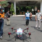 Pemkab Sidoarjo Semprot Zona Merah Gunakan Drone