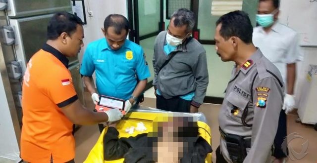 Heboh, Penemuan Mayat dengan Luka Berdarah di Tanggul Brantas Jombang