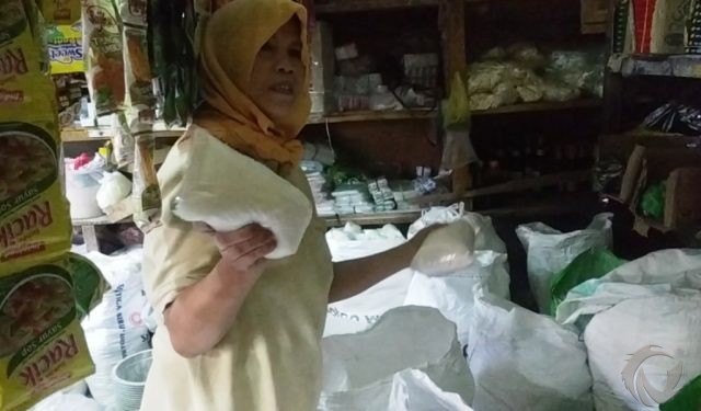 Tidak Langka, Tapi Harga Gula Pasir di Pasuruan Terus Melambung