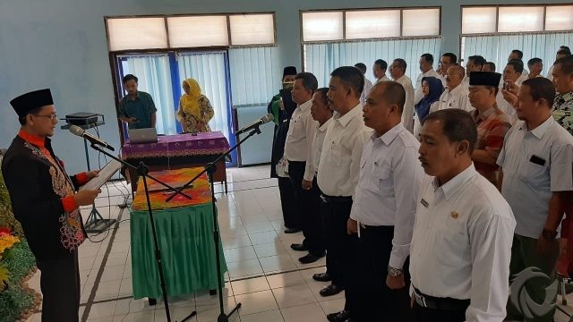 Sekretariat PPK Dilantik, Kepala BKP SDM Situbondo Minta ASN Netral