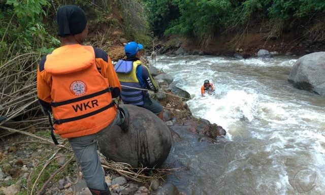 Pencarian Warga Tenggelam di Sungai Pikatan Mojokerto Nihil, SAR Tarik Personel