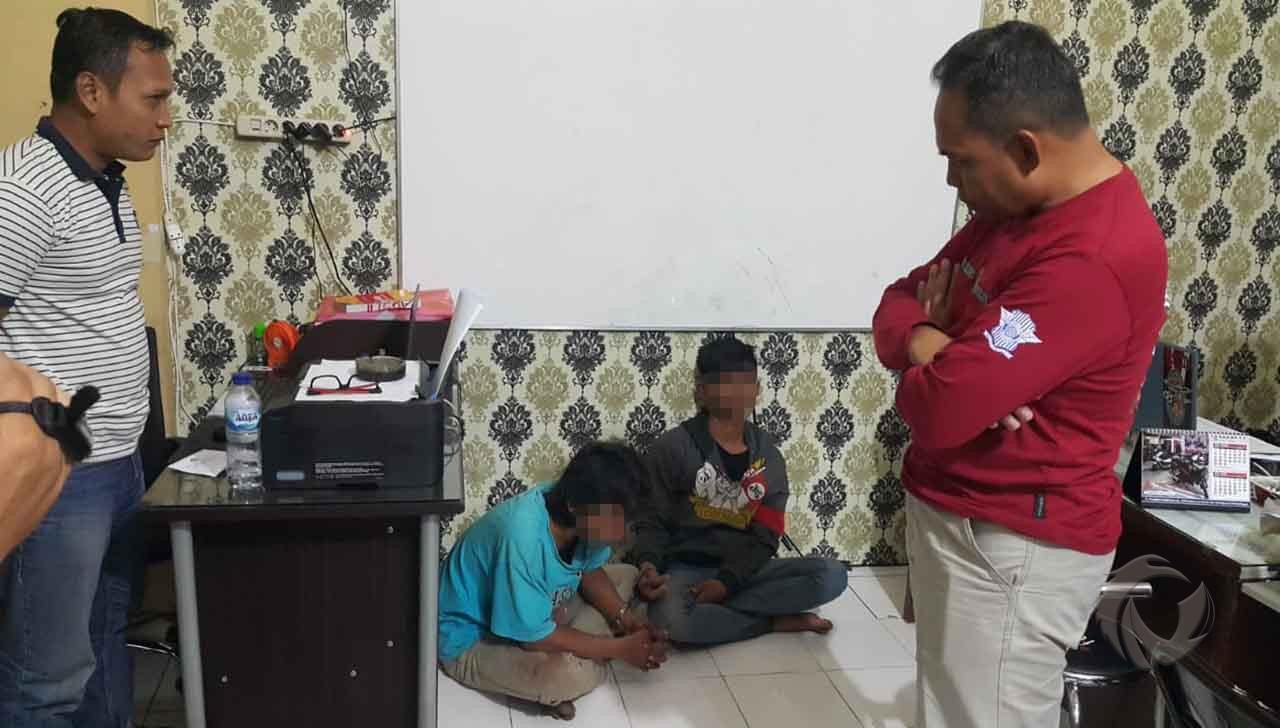 Ajak Kencan PSK Malah Rampas Tas, Dua Remaja di Kota Probolinggo Dihajar Massa