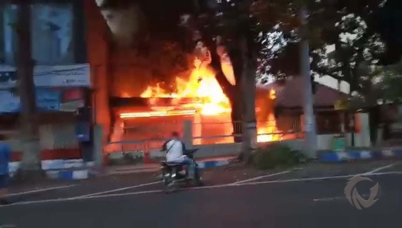Gudang Mebel di Kota Pasuruan Ludes Terbakar