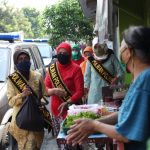 Peringati Hari Kartini, Polwan Polres Blitar Kota Bagikan 200 Paket Sembako