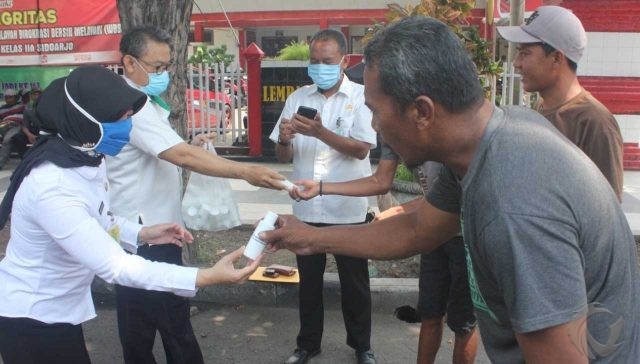 Bantuan Hand Sanitizer Bagi Masyarakat di Sidoarjo Masih Minim