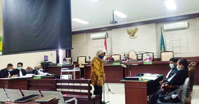 Sidang KUR Fiktif Jombang, Istri Terdakwa Wulang Suhardi Terima Aliran Dana dari Supaim