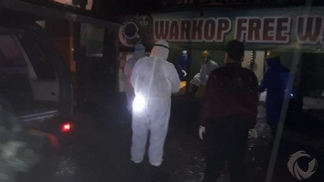 Tewas Mendadak di Warkop Sidoarjo, Warga Surabaya Dievakuasi dengan Protokol Covid-19