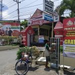 Polres Blitar Sediakan Nasi Bungkus untuk Warga Terdampak Covid-19