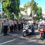 Covid-19, Polres Sumenep Bagi Sembako