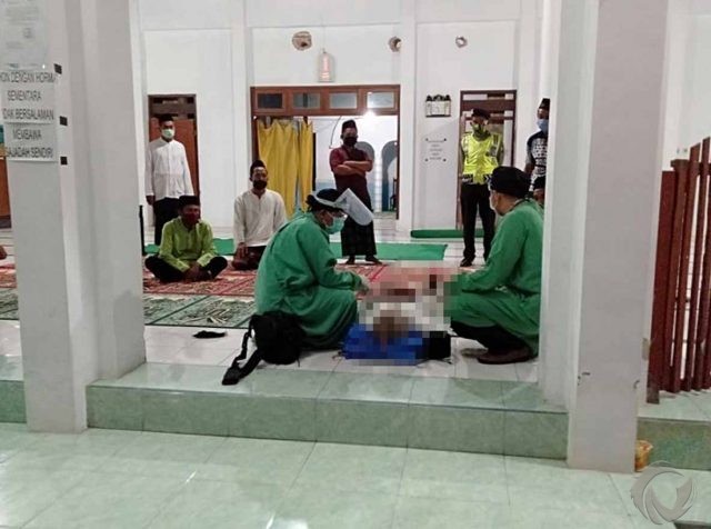 Usai Tarawih Berjamaah, Pria di Tulungagung Meninggal Mendadak di Masjid