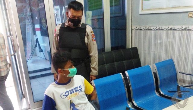 Pemuda Stres yang Bacok Pemotor di Jember Mengaku Dapat Bisikan Gaib