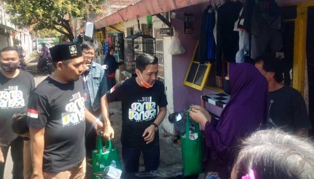 Harlah PKB ke-22, DKC Garda Bangsa Surabaya Bagikan 22 Ribu Paket Sembako