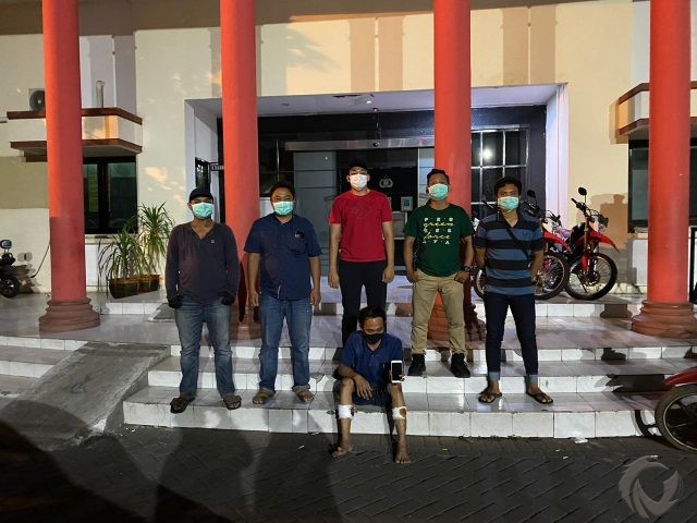 Melawan Petugas, Pejambret Asal Surabaya Ditembak Kedua Kakinya