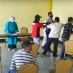 Video: Kericuhan Saat Warga Tagih Hasil Swab di Jember