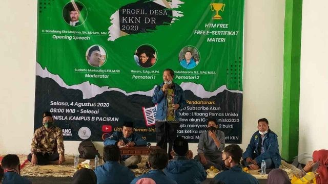 Sambangi KKN DR, Rektor Unisla: Kembangkan Potensi Ekonomi di Wilayah Masing-masing!