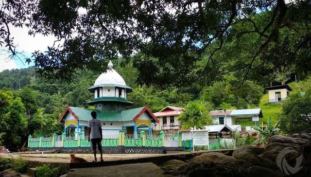 Mengenal Masjid ‘Pertama’ di Papua, Masjid Tua Patimburak
