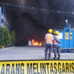 Kebakaran Gudang Pabrik WIN di Lamongan, Butuh 5 Jam dan 12 Damkar