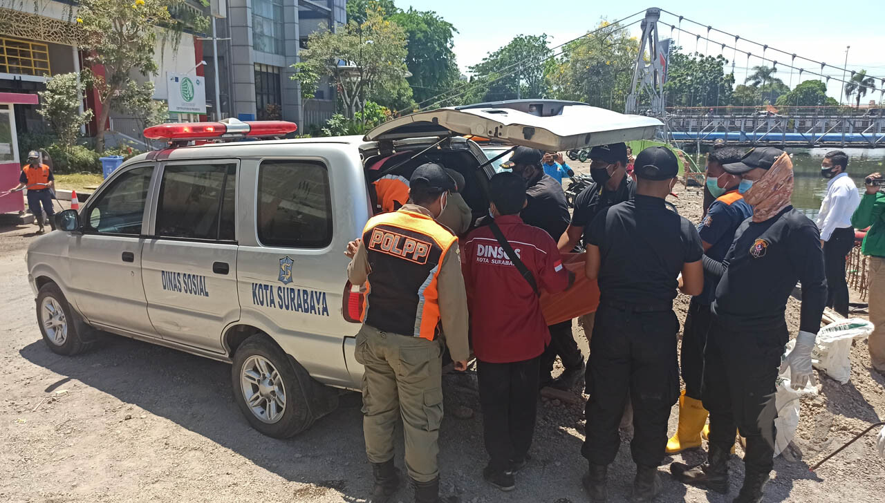 penemuan mayat di surabaya