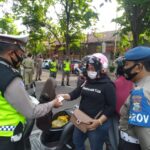 Akhir Pekan, Polisi Nganjuk Patroli Tempat Wisata Ajak Pengunjung Patuhi Prokes