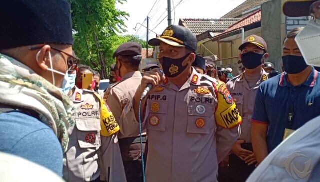 Demo di Tengah Pandemi, Kapolres Pamekasan Ingatkan Tetap Patuhi Prokes