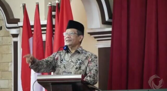Sekitar 44 Juta Masyarakat Indonesia Tak Percayai Covid-19, Mahfud MD Beberkan Fakta