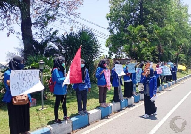 Kawal Dugaan Kasus Pelecehan Seksual, Kopri PMII Datangi Mapolres Mojokerto