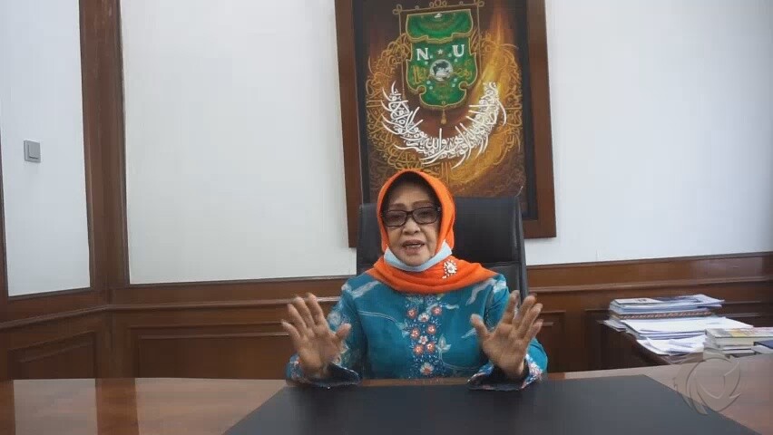 Tangkapan layar Bupati Jombang, Mundjidah Wahab dalam video rilis terbuka mengenai kondisi kesehatannya.