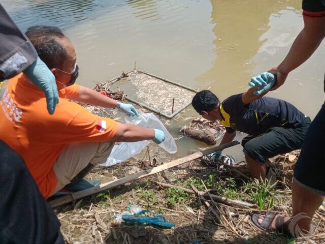 Jasad Bayi Ditemukan Pemancing di Sungai Bengawan Madiun