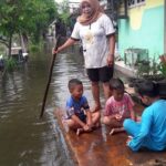 Banjir Surut di Pasuruan, Warga Derita Gatal-Gatal