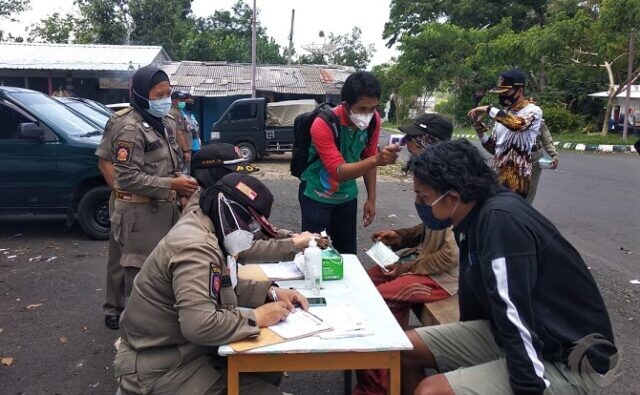 Cegah Covid-19 dari Luar Daerah, Satgas Kabupaten Blitar Operasi Yustisi di Perbatasan
