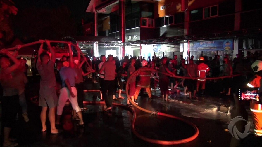 Gedung RTMC Ditlantas Polda Jatim Terbakar, Kabid Humas: Pelayanan Masyarakat Normal