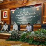 Gubernur Khofifah dan Kepala Daerah Se-Jatim Tahlil Virtual untuk Bupati Situbondo