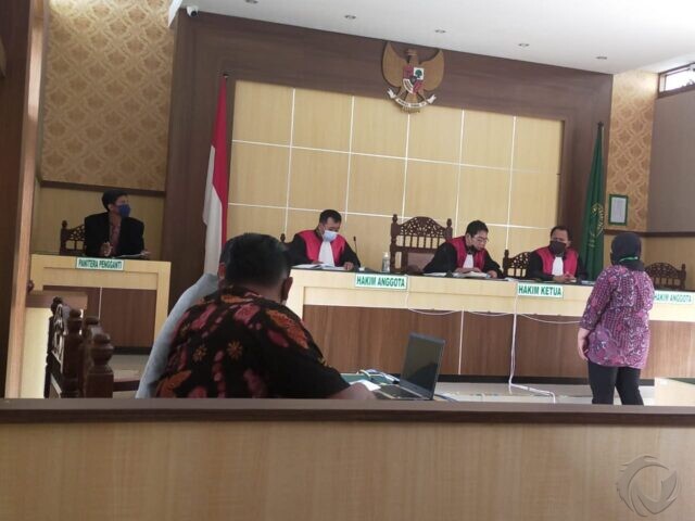 Tergugat Tak Hadir, Sidang Sengketa SD Plus Nurul Hikmah Pamekasan Ditunda