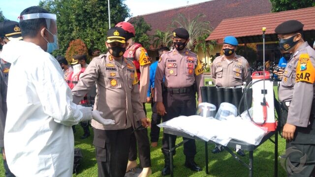 Antisipasi Pengambilan Paksa Jenazah Pasien Covid-19 Jombang, Polisi Ditempatkan di Kamar Mayat