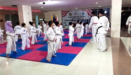 Hadapi PON 2021, Ratusan Siswa Taekwondo Lamongan Ikuti Ujian Kenaikan Tingkat