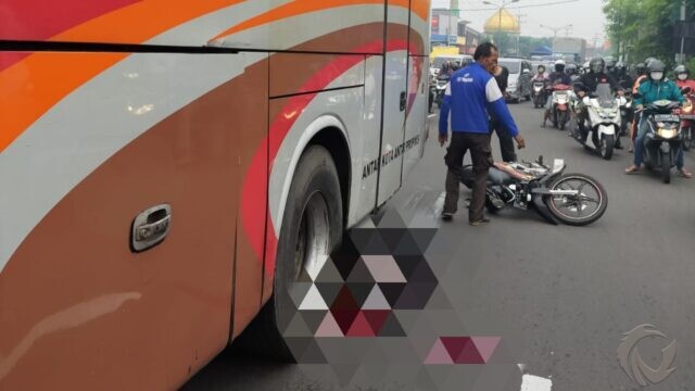 Warga Kediri Tewas Terlindas Bus Mira di Jalanan Sidoarjo