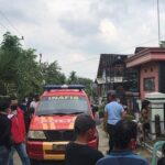 Tangis Histeris Pecah Saat Polisi Evakuasi 3 Korban Tewas Bunuh Diri di Blitar