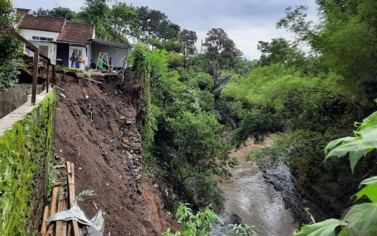 Banjir dan Longsor Warnai Kota Malang di Beberapa Hari Terakhir