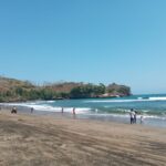 Libur Imlek, Wisata Pantai di Blitar Sepi Pengunjung