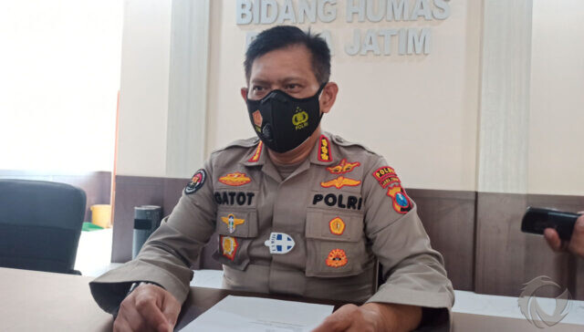 Polda Jatim Memperketat Penjagaan Instansi Polisi dan Gereja di Surabaya dan Malang