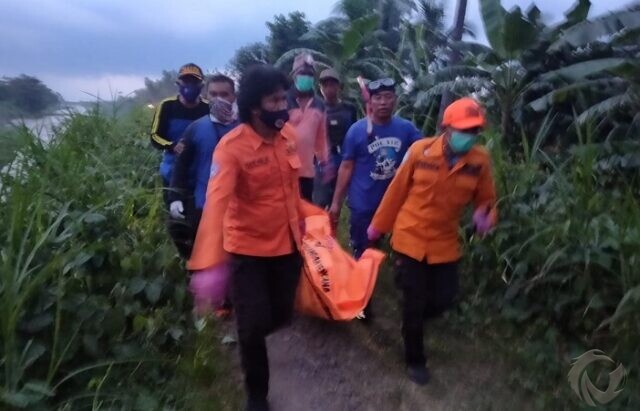 Mayat Pria Telanjang Mengapung di Laut Situbondo, Murni Akibat Tenggelam