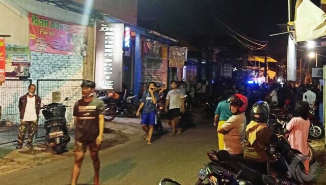 Pemuda Sidoarjo Mengamuk di Warung Kopi Gegara Diputus Pacar, 3 Orang Terluka