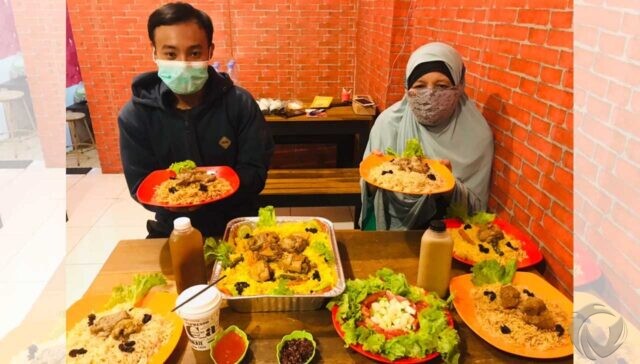 Menikmati Kuliner Khas Timur Tengah di Matbah Umi Mojokerto