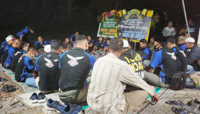 Serdadu Laut Jombang Gelar Doa Bersama di Rumah Salah Satu Awak KRI Nanggala 402